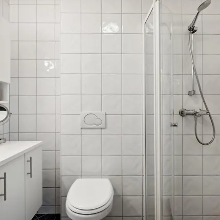 Beautiful In The Middle Of City! *