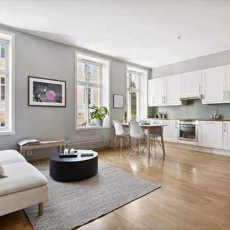 Beautiful In The Middle Of City! Apartment Bergen